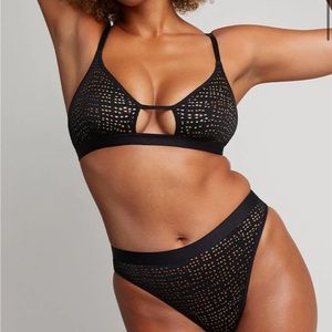 NEGATIVE UNDERWEAR Eye Lace Cutout Bra